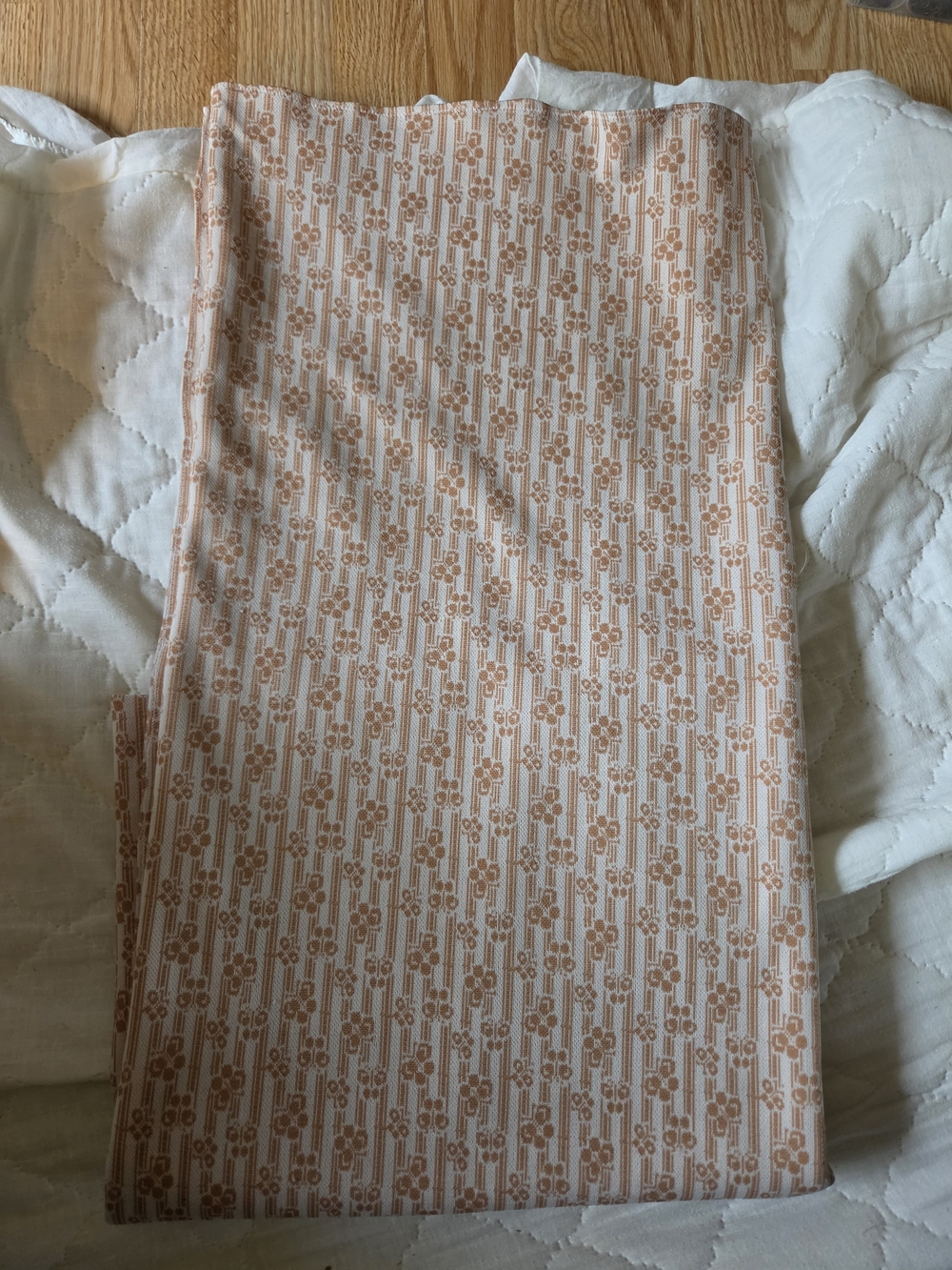 Peach Floral Stripe Table Linen — Stylish Dining Accent